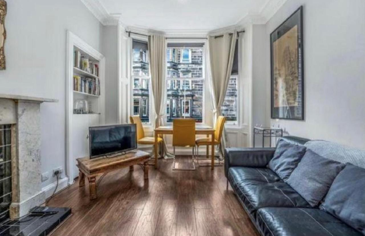Spacious & Comfortable 3 Bedroom Apartment - Near City Centre - Free Parking Available - Sleeps Up To 5 Guests Edynburg Zewnętrze zdjęcie
