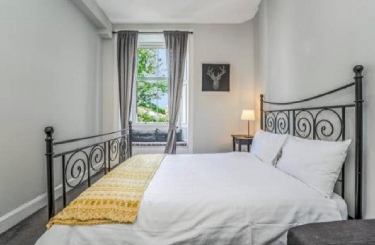 Spacious & Comfortable 3 Bedroom Apartment - Near City Centre - Free Parking Available - Sleeps Up To 5 Guests Edynburg Zewnętrze zdjęcie
